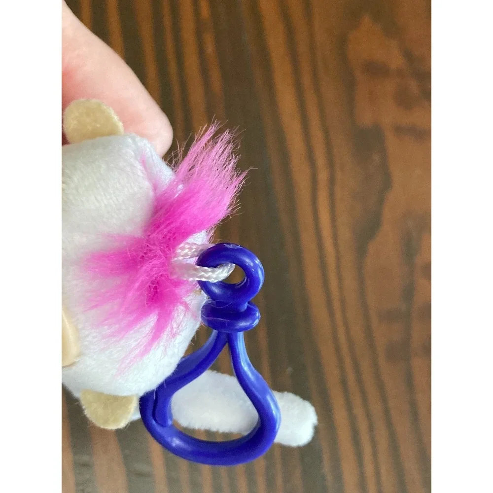 2018 Fingerlings Plush Hugger Clip-On‎ White Monkey Keychain - Closes Eyes - NWT